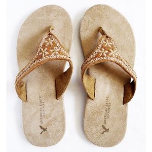NWOT AE Suede Leather Beads Floral Flip Flops Sz 6